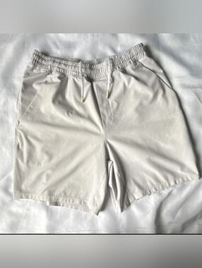 Lululemon Pace Breaker Linerless Short 7" - Natural Ivory - Men's Size Large (L)